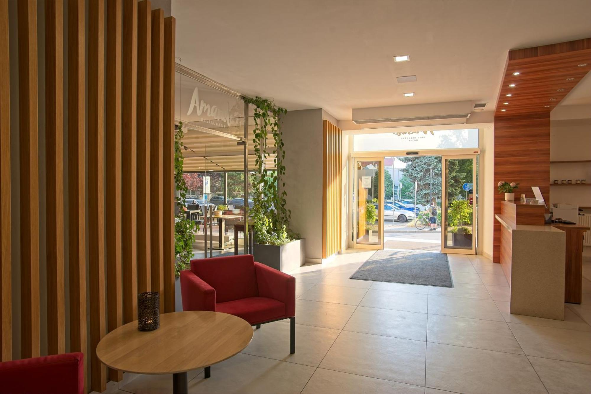 Wine Wellness Hotel Amande Hustopeče Dış mekan fotoğraf